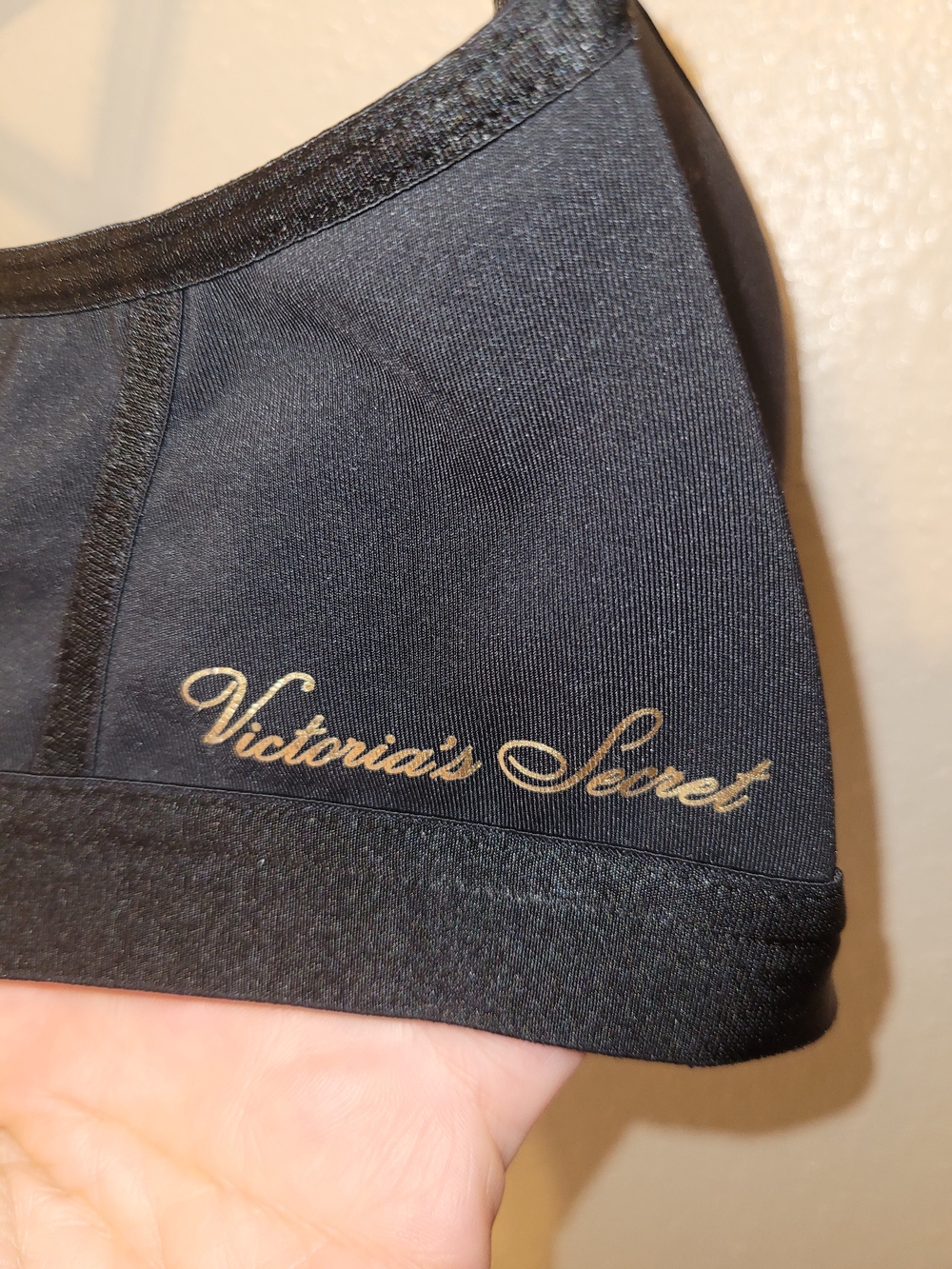 Victoria's Secret Sport VSX Black Crisscross Strappy Wireless Sports Bra 32D - Picture 3 of 7